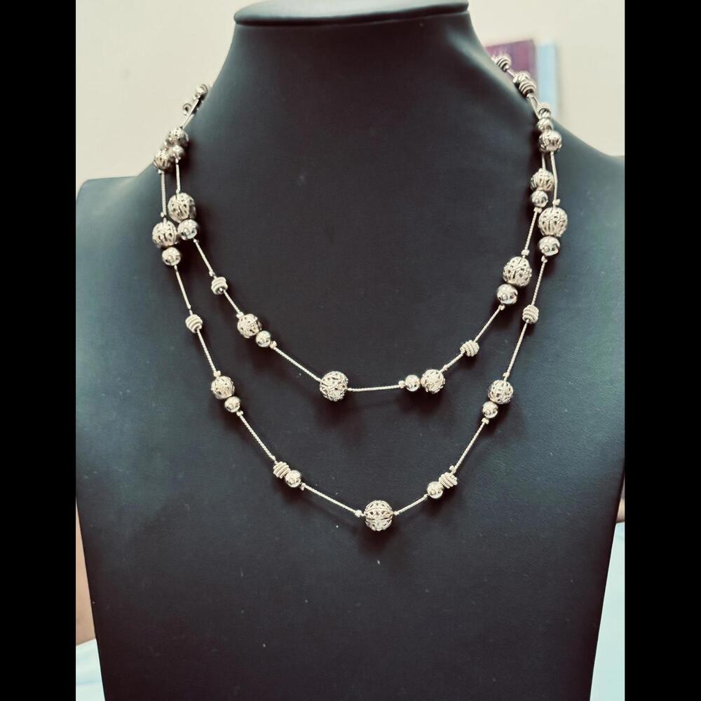 DOUBLE GOLD TONE STRAND WITH TWO TONE BEADS, LOBSTER CLOSE, CHAIN NECKLACE